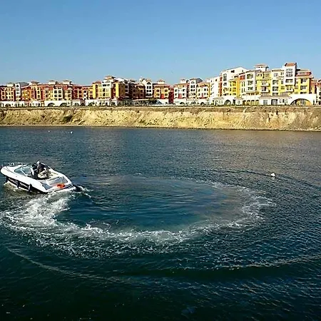 Marina Cape Vacation Complex Hotell 4*